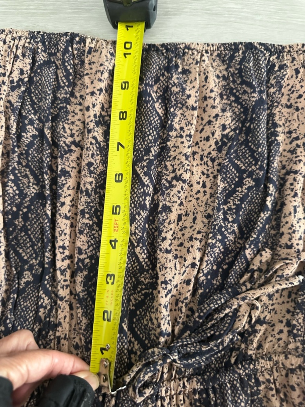 Gauze Snake Print Romper - Picture 7 of 9